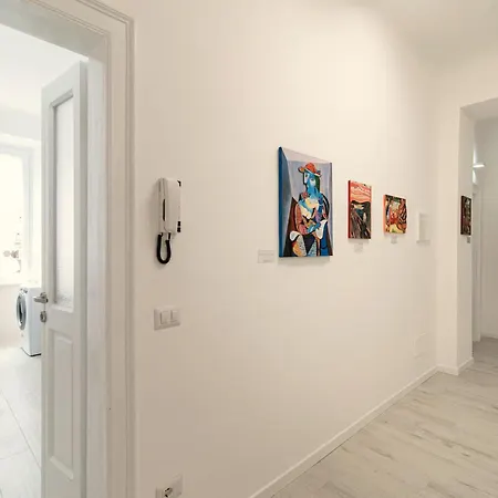 The Gallery 公寓